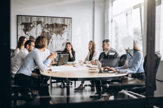 grupo personas trabajando plan negocios oficina 1303 15773